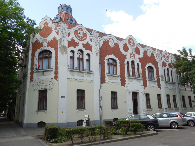 Cegled_Kossuth_Muzeum2.JPG